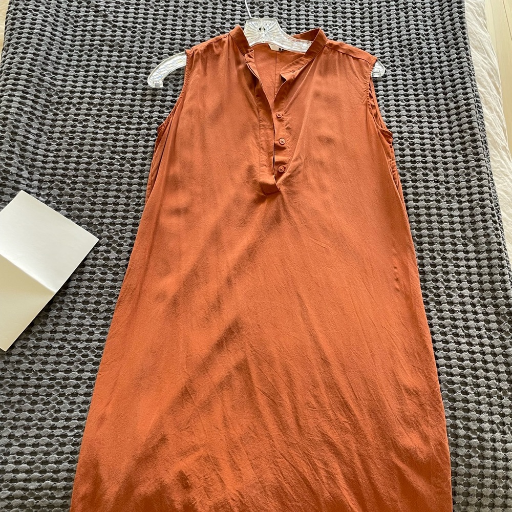 Uniqlo sleeveless silk dress